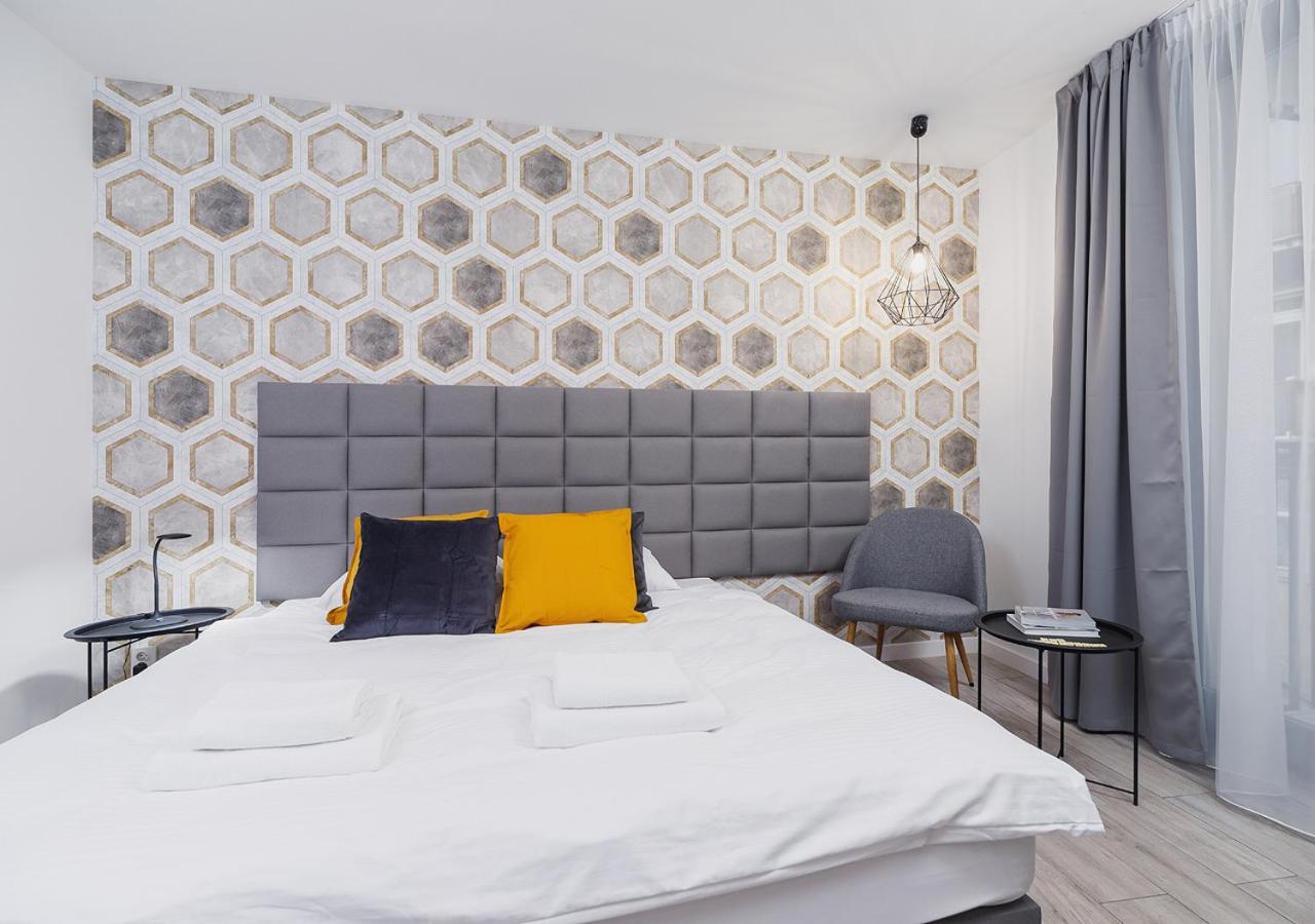 Wow! Aparthotel By Krakowmyplace Kültér fotó
